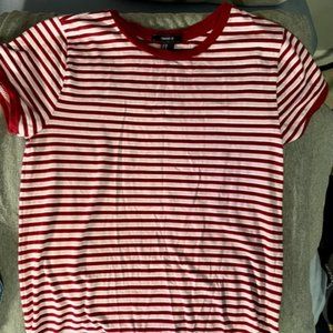 Forever 21 short sleeve T shirt red, pink and white striped Size M